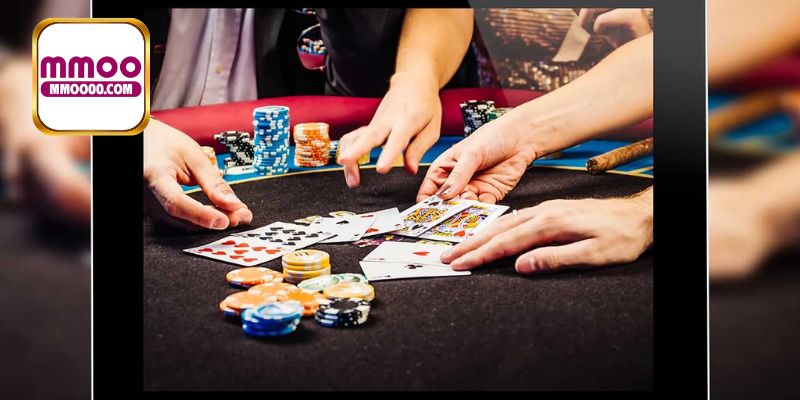 Poker online là game hot được lòng người chơi casino